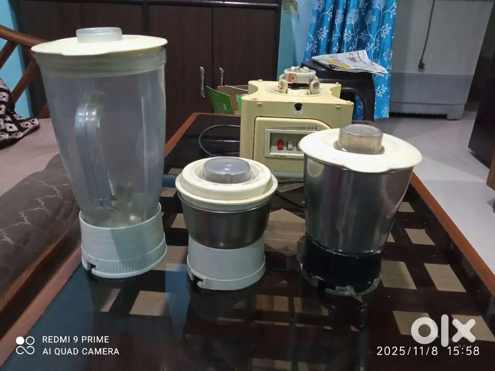 Crompton Greaves Mixture, Grinder in good condition.