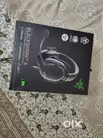 Razer Blackshark v2x headphones