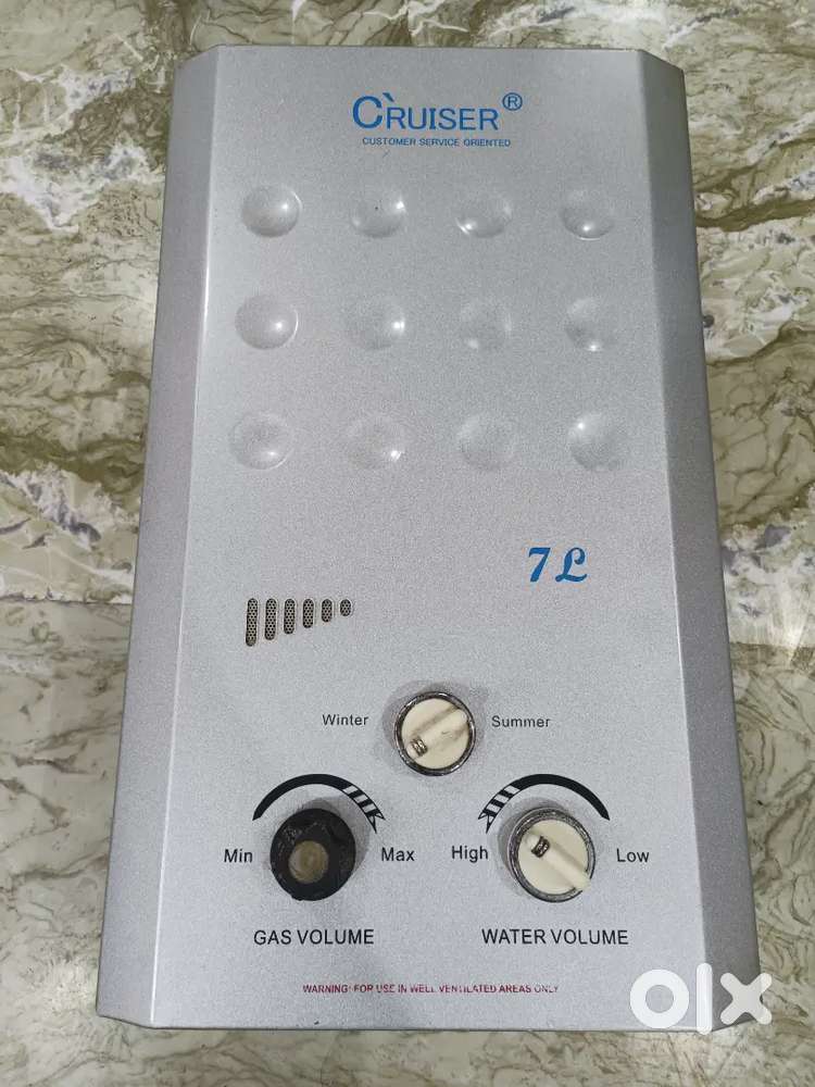 Cruiser Company 7 litres Gas Gyser