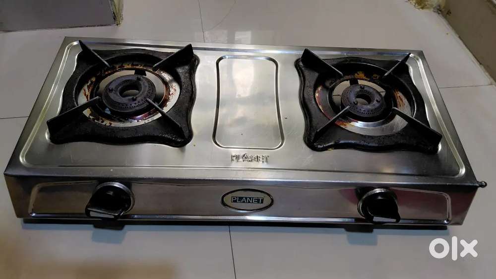 Gas stove for cooking