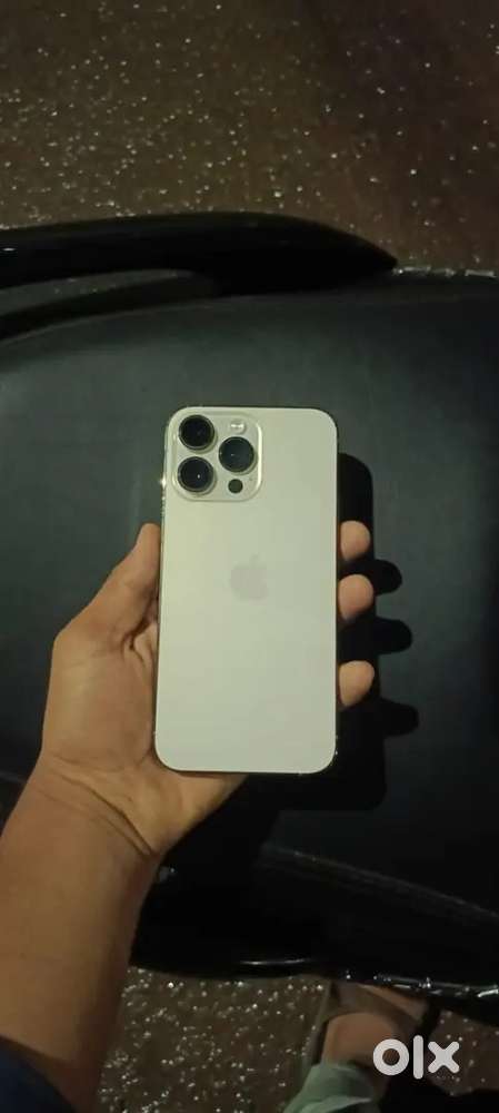 iPhone 14pro max 256Gb golden colour