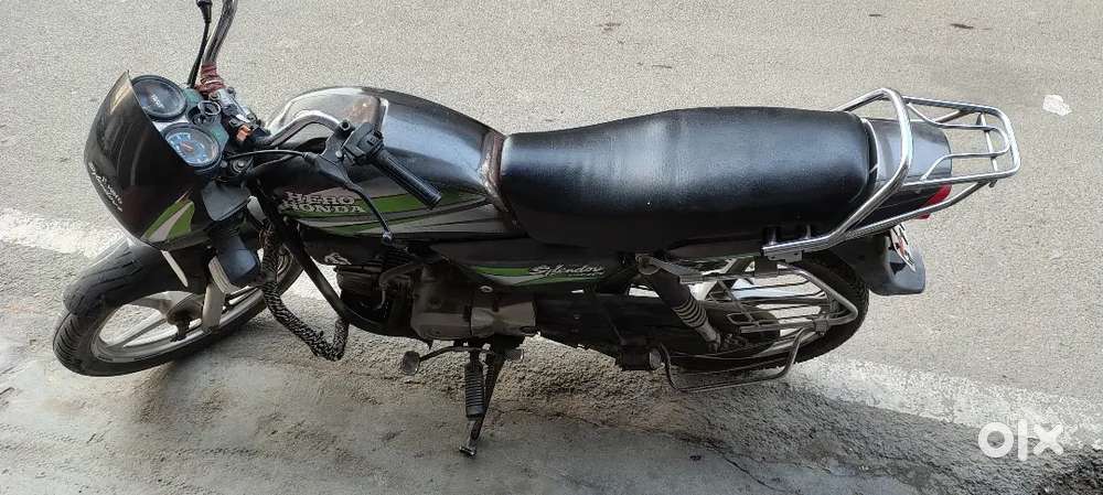 Splendor PRO bike UP12 number, Green modified silencer