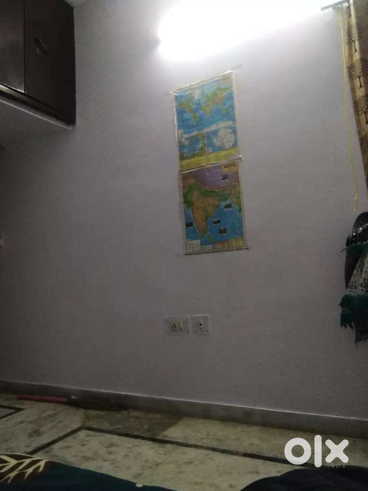 Room partner only for girls