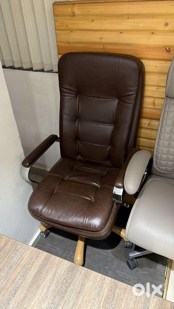 Helper for mattress shop