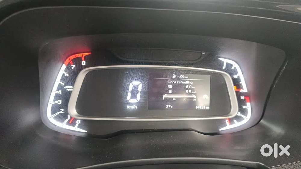 Kia Sonet 2024 Petrol 14300 Km Driven