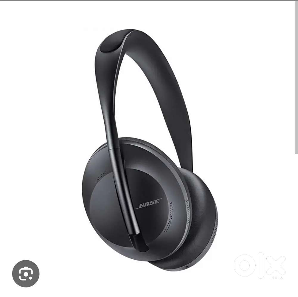 Bose 700 noise cancelling headphones black