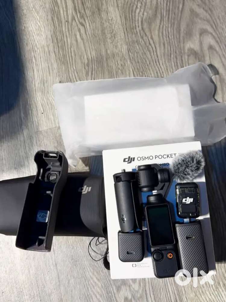 DJI Osmo Pocket 3 Creator Combo