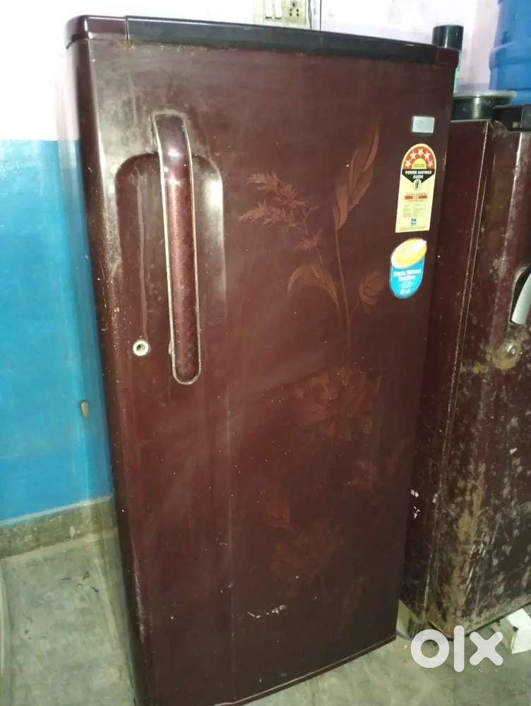 Washing machine for sele