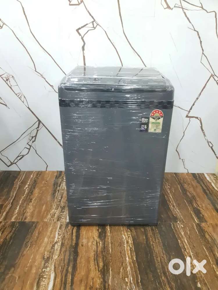 Whirlpool white magic top load fully automatic washing machine!