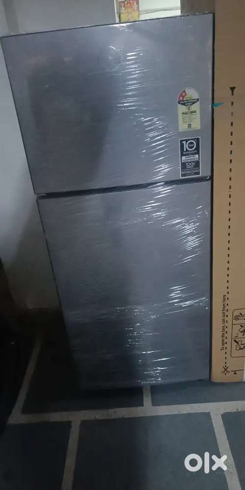 Double door fridge for sale in dwarka