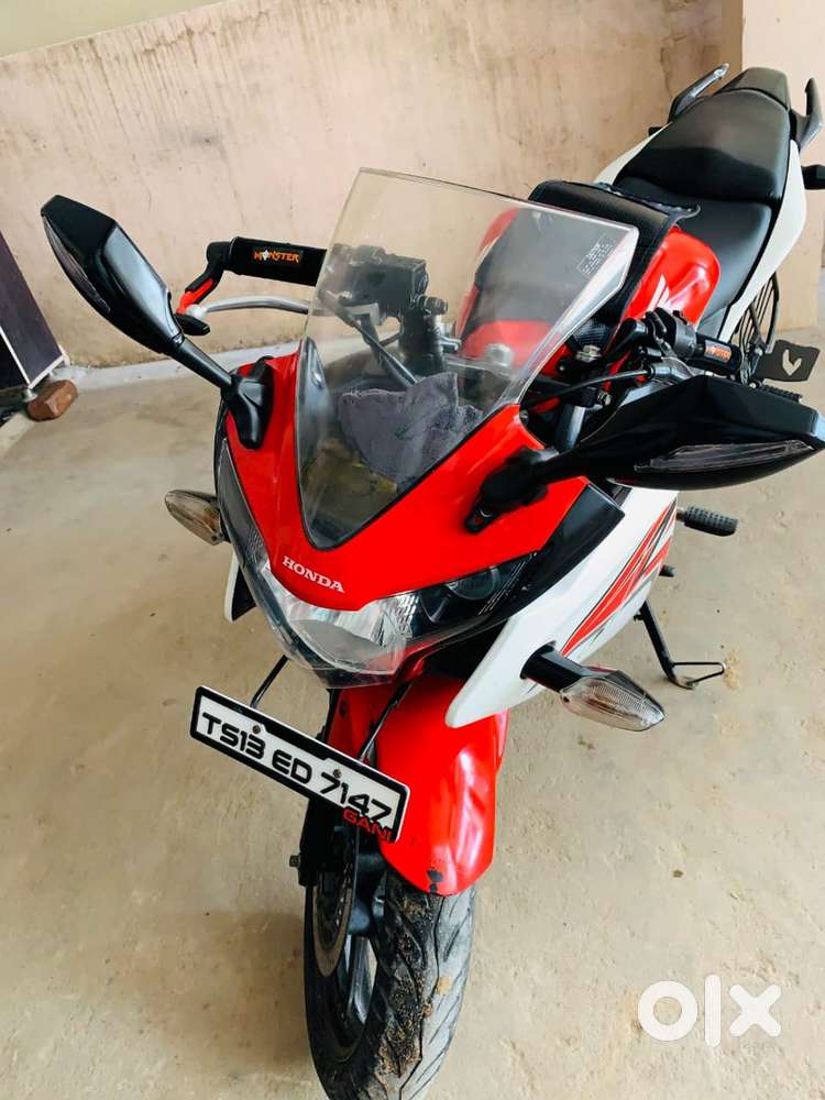 CBR 150 fully modified