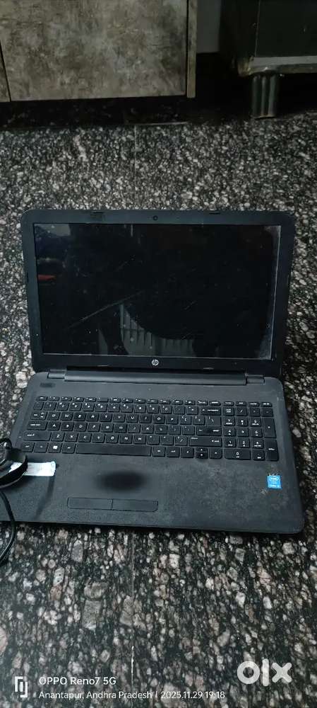 HP Laptop i3, 1TB SSD, 4GB RAM