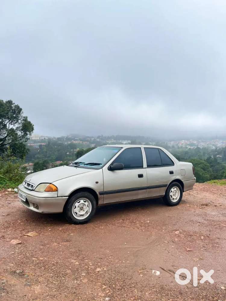 Maruti Suzuki Esteem 2001 Petrol Well Maintained