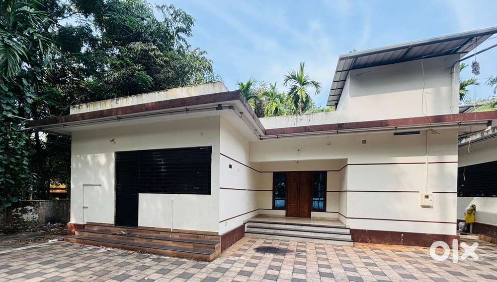PVR VILLA FOR RENT Near Edakkad - Perfect Location