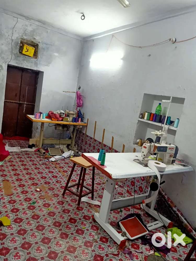 3 room for rent godam tym factory tym normal set-up office tym