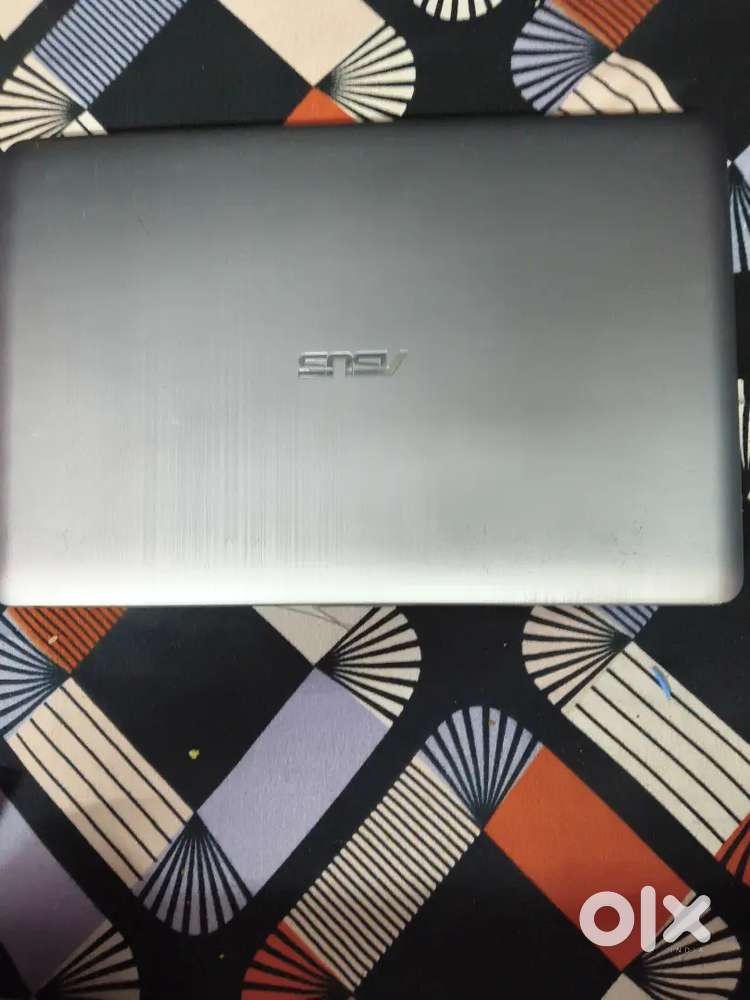 Laptop Aus