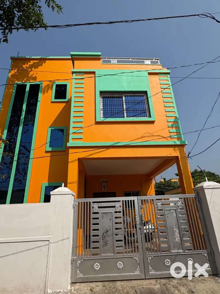Sunlit 3 BHK Semi- Furnished Home for Rent;