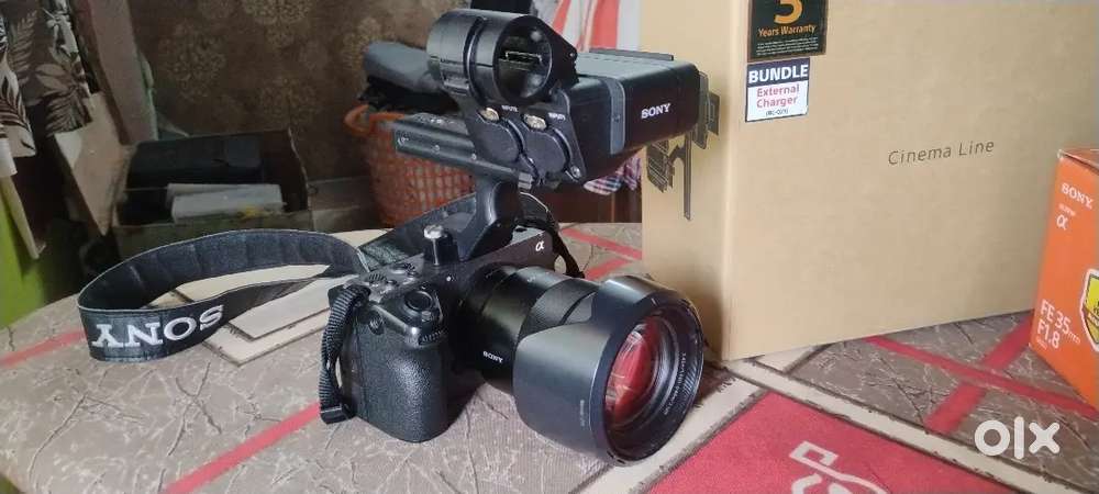 Fx30 with 18-105 XLR Handle (Under warranty)