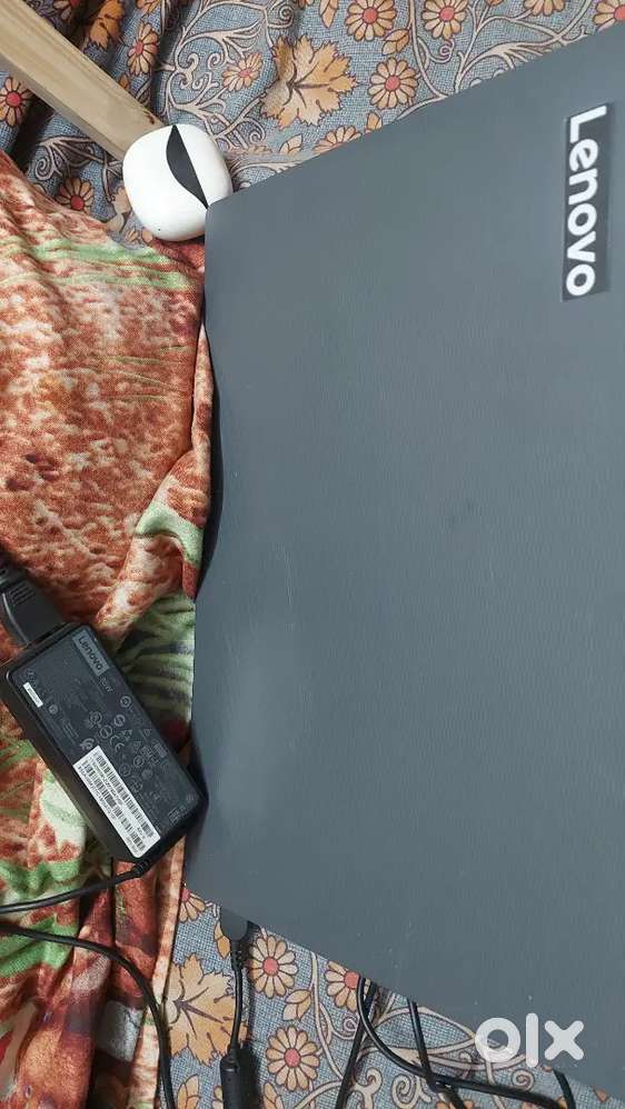 Lenovo laptop i3 new condition