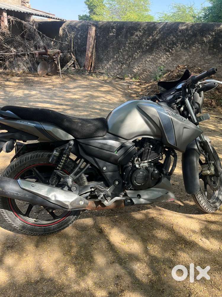 Apache RTR 160 2V