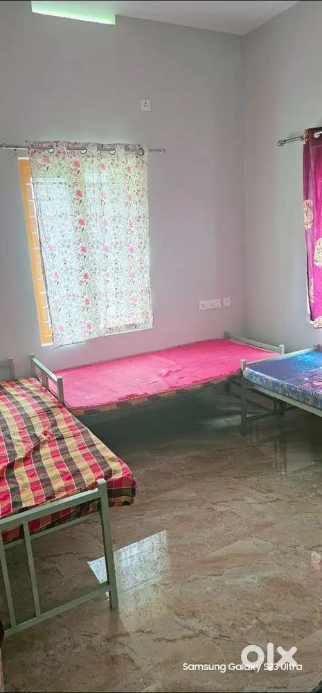 7th Heaven Boys Hostel kakkanad