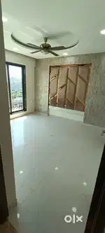 2 bhk semi furnished flat for rent bechlor allowed