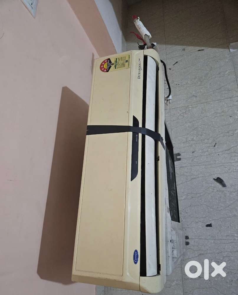 Carrier 1.5 Ton 5 Star(energy efficient) Split AC Excellent Condition