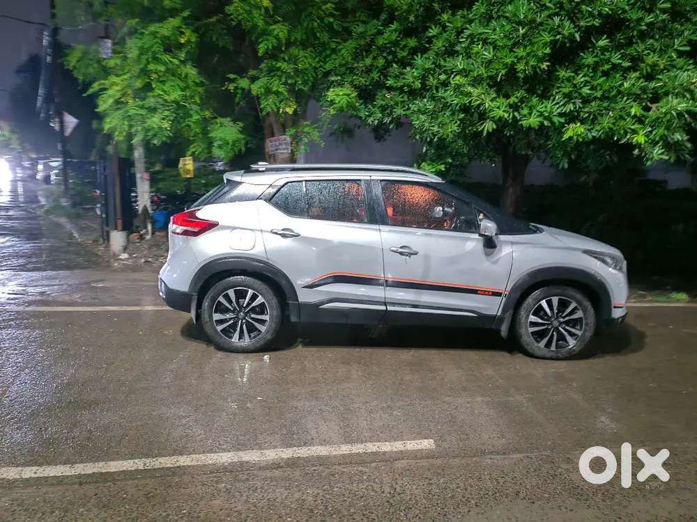Nissan Kicks XV Premium Diesel BS4 1st Owner