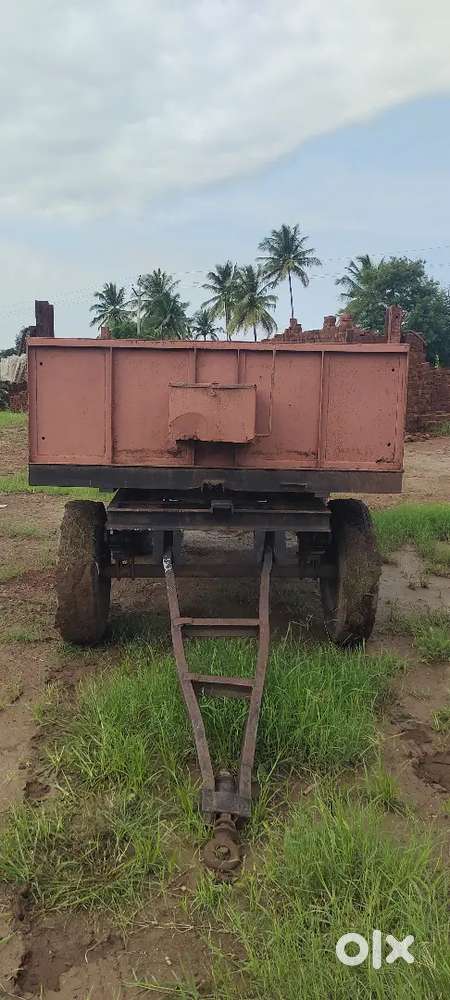 Trolly well matained only change the hunger pin