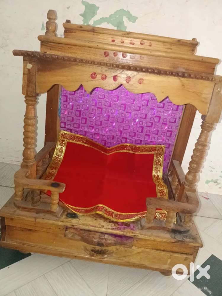 Mandir bechna hai