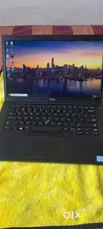Dell Laptop Touch screen   8th Gen Latotude 7490