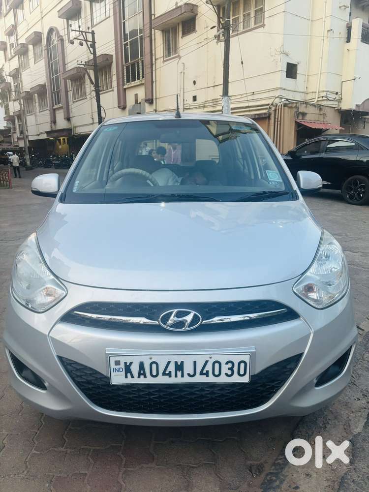 Hyundai i10 [2010-2017] 1.2 Sportz AT, 2011, Petrol