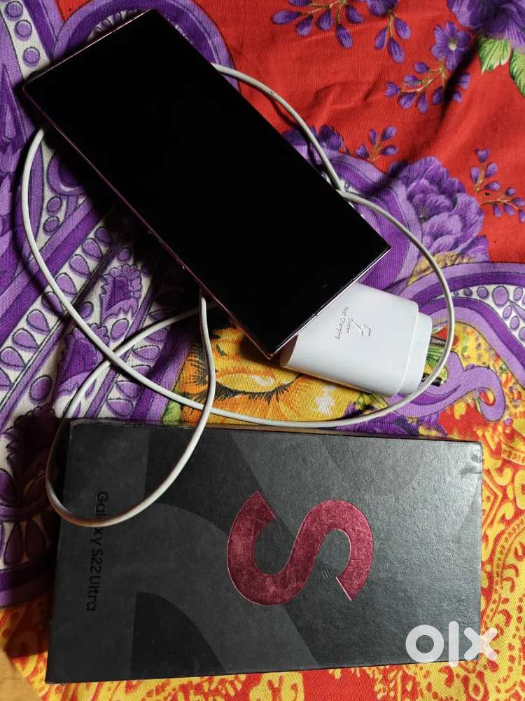 Samsung s22 ultra I will exchange it with any phone.