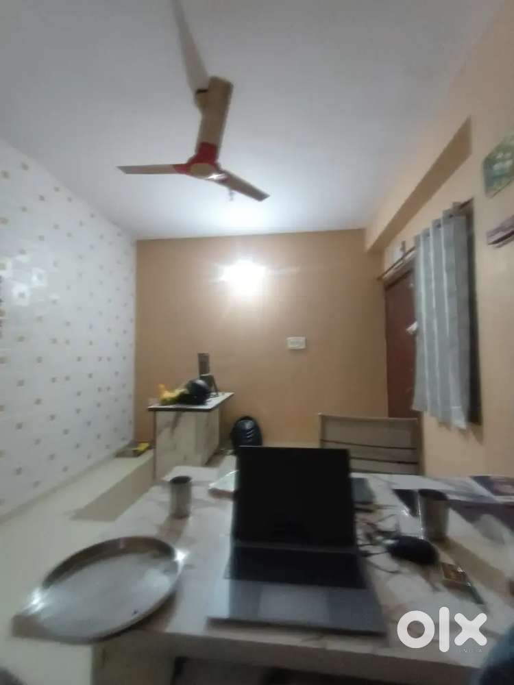 3BHK Flat 15k+ Separate Hall 8K & Shop7k Available on Rent