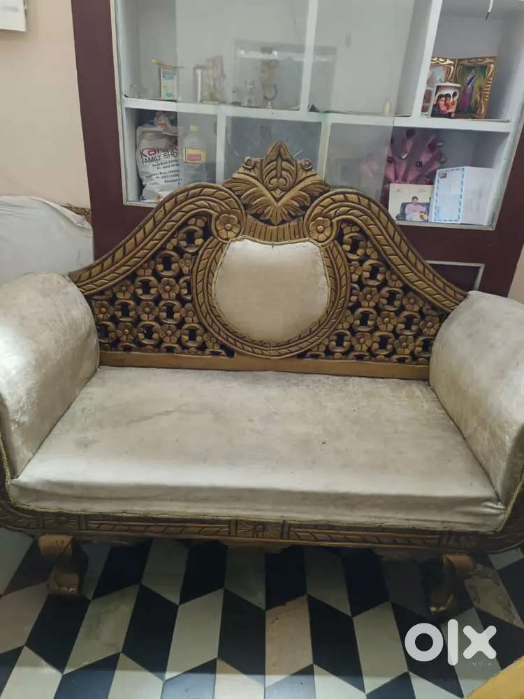Mango wooden events sofa for sale money urgent