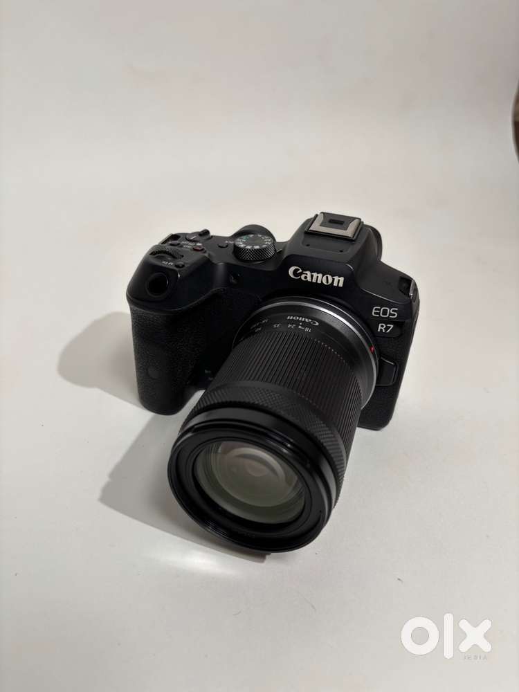 Canon R7 with lenses