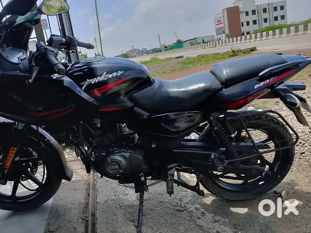 Sell Bajaj 220 F