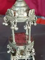 Miniature TempleThercar model