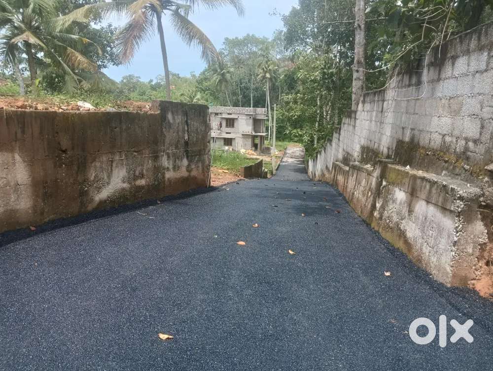 4.5.6.7.8.9.10CENT HOUSE KAZHAKOOTTAM KATTAYIKONAM