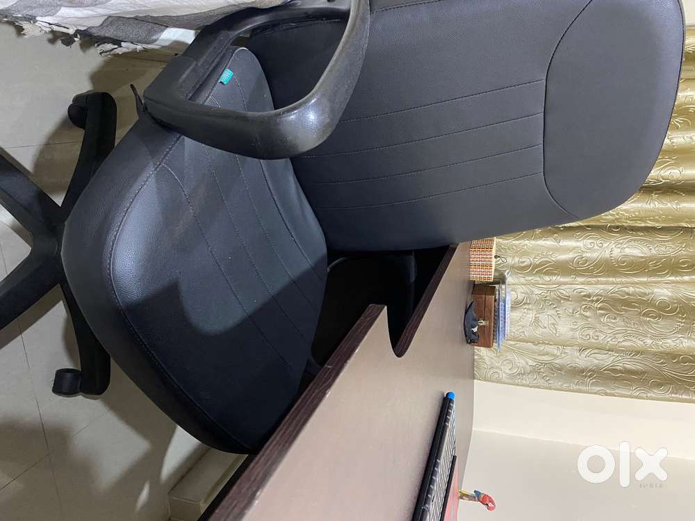 Piyestra Office Table and Damro Chair