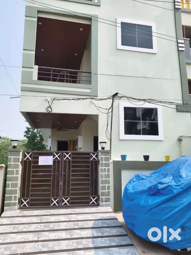 Rent 6000 only for Family price negotiable