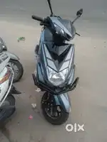 Job in ebike showroom