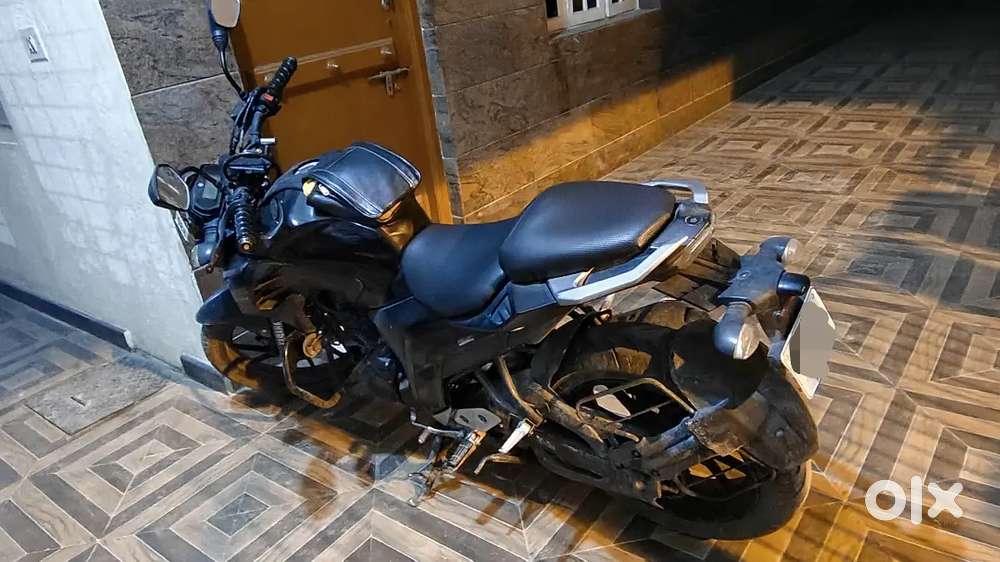 Yamaha FZ25