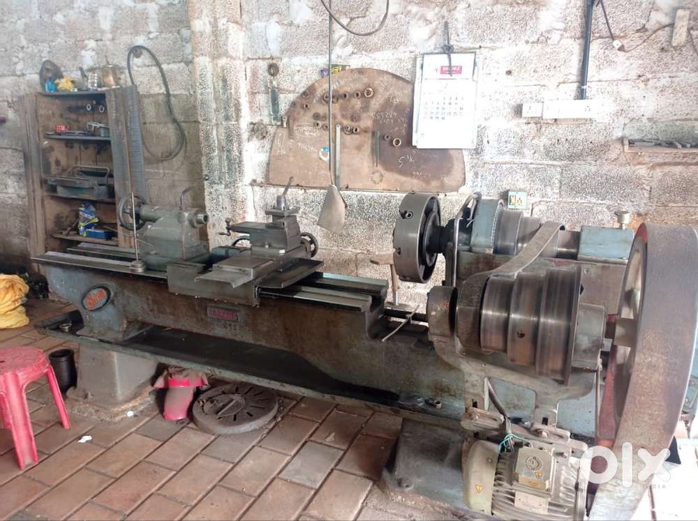 ലാത്ത് ഓപ്പറേറ്റർ ആവശ്യമാണ്. Lathe Operator required.