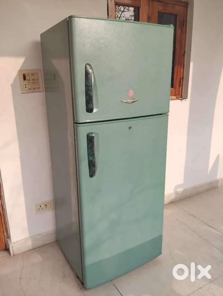 Fridge new condition
