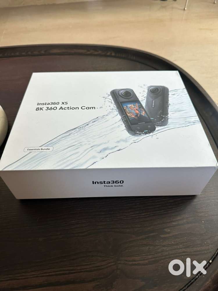 Insta360 X5 – 8K 360° Action Camera (Essentials Bundle) – Brand New