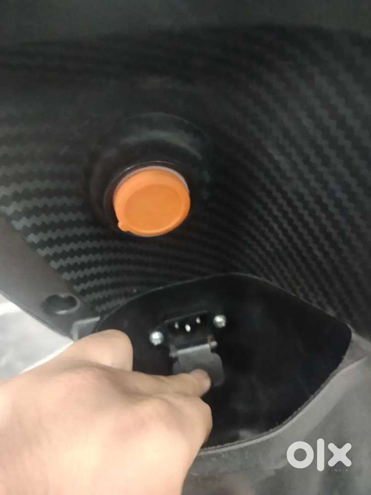 Zelio x men electric scooty