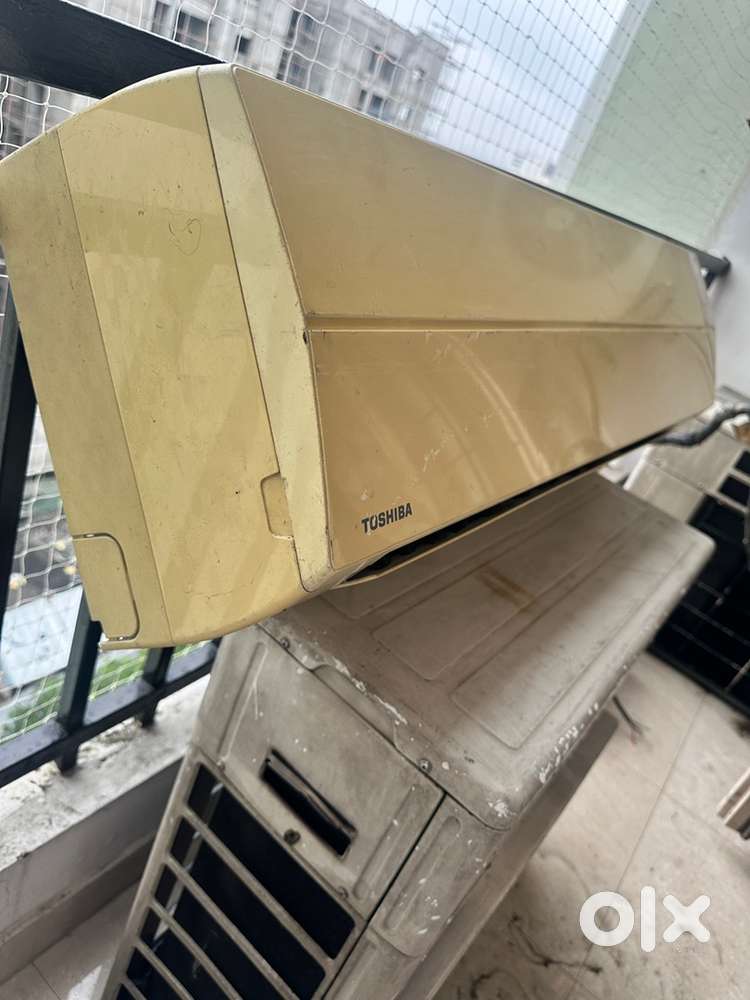 2 Ton Toshiba Air Condition