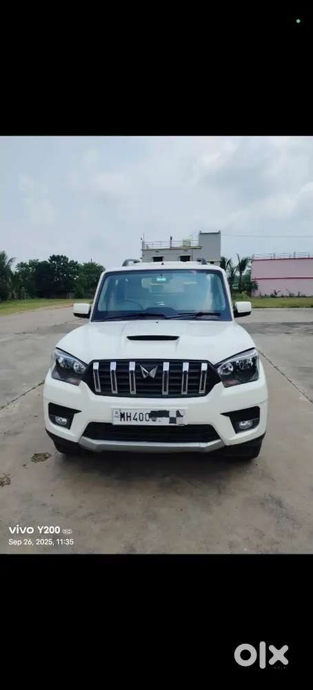 Mahindra Scorpio Classic 2023 Diesel 23000 Km Driven