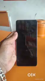 Bilkul fresh condition me hai ,bill box bhi hai mobile ka .